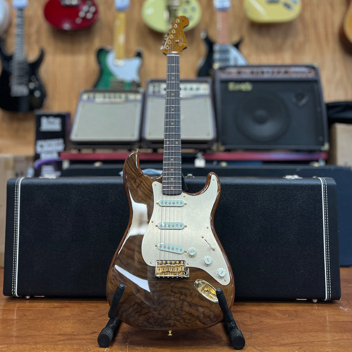 USED MINT 2017 Fender Artisan Figured Rosewood Stratocaster w/ OHSC