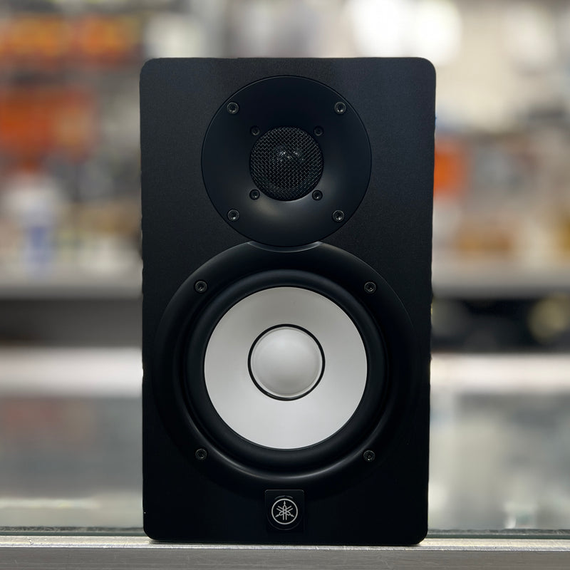 USED MINT Yamaha HS5 5 inch Powered Studio Monitors, Black (Pair )