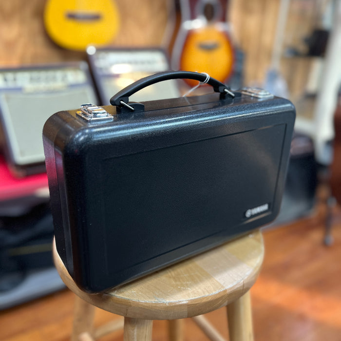 USED MINT Yamaha YCL-255 Student Bb Clarinet Outfit, Serial M34256