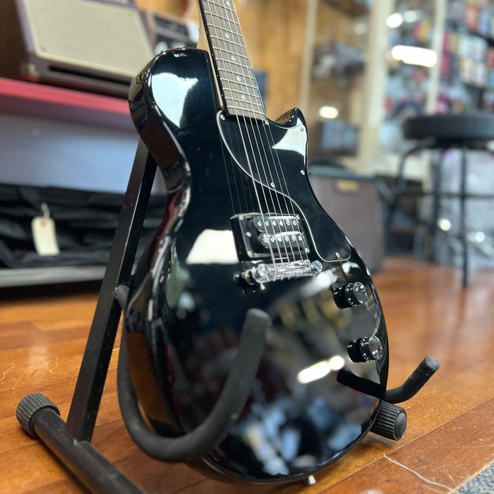 USED Maestro LP Style Electric Guitar, Black