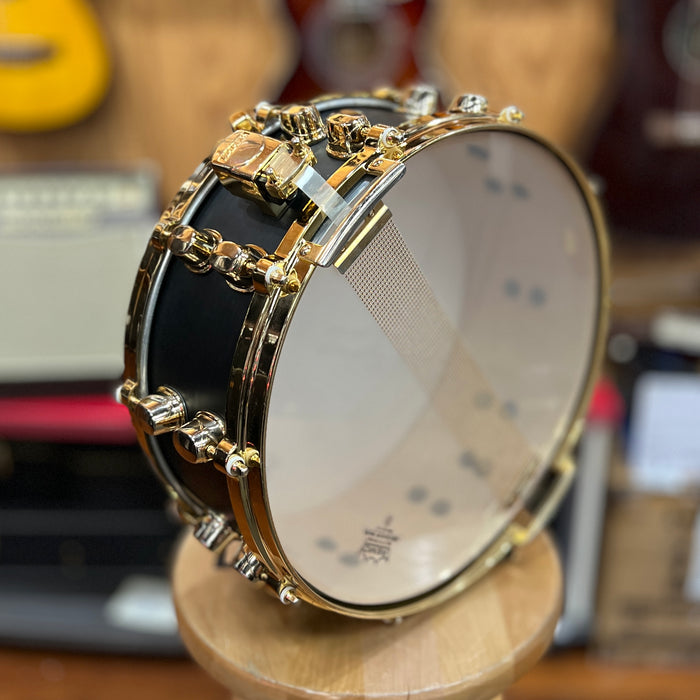 USED Mapex Black Panther 14x5.5  Maple Snare in Flat Black with Brass Hardware