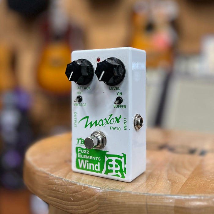 USED Maxon FW10 Fuzz Elements Wind Guitar Effects Pedal