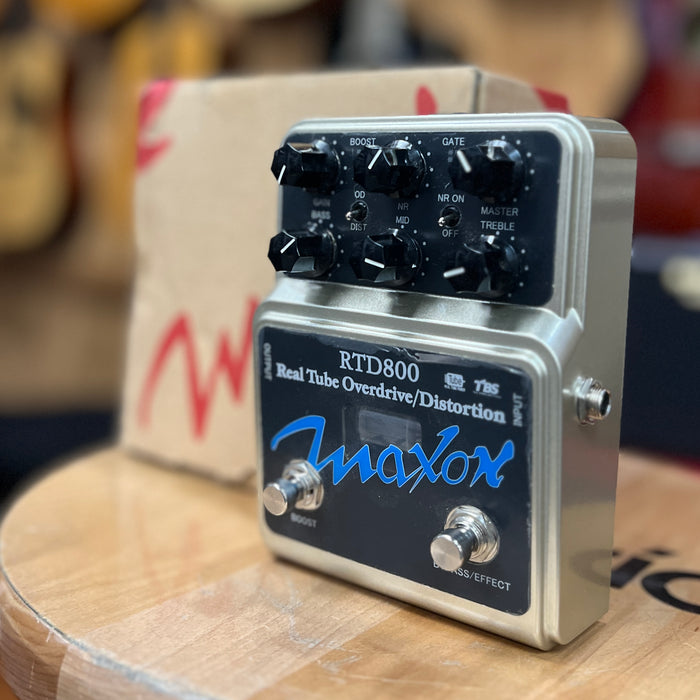 USED Maxon REAL TUBE OVERDRIVE-DISTORTION (RTD800) w/ Box