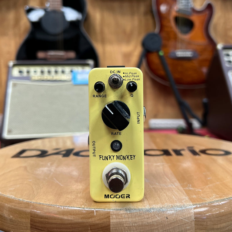 USED Mooer Funky Monkey Auto Wah Pedal