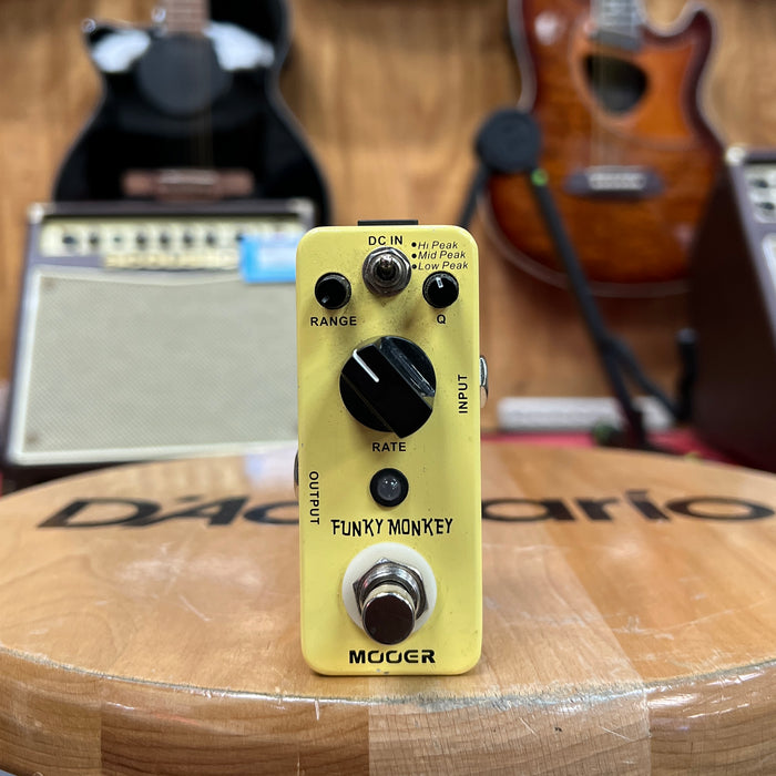 USED Mooer Funky Monkey Auto Wah pedal