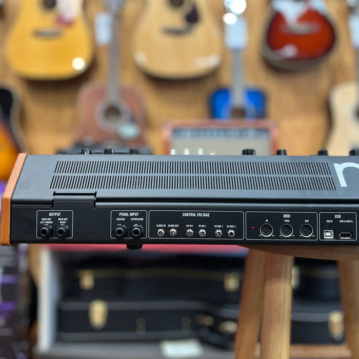 USED Moog Muse 8-Voice Polyphonic Analog Synthesizer