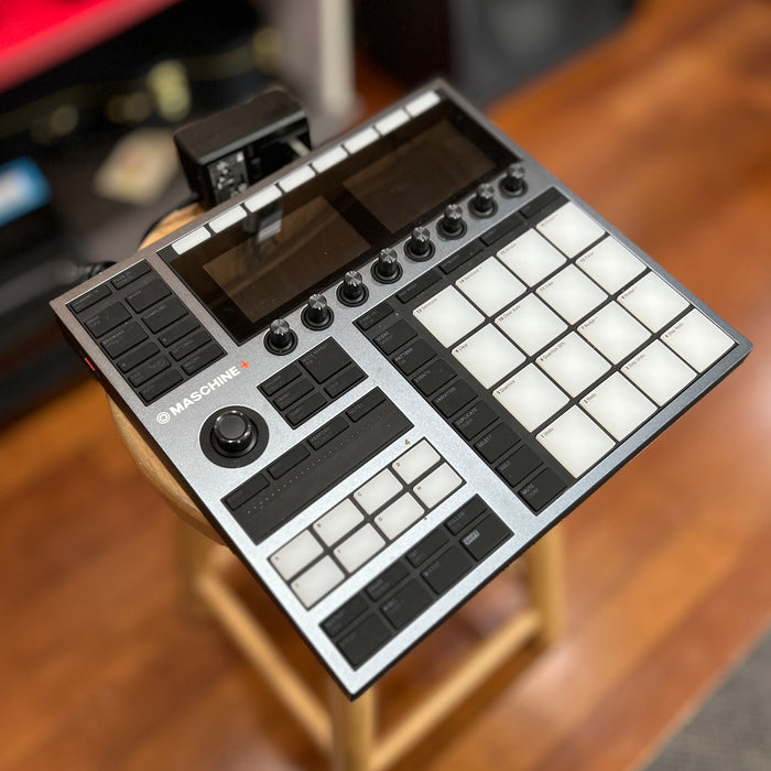 USED Native Instruments MASCHINE+ Standalone Groovebox and Sampler