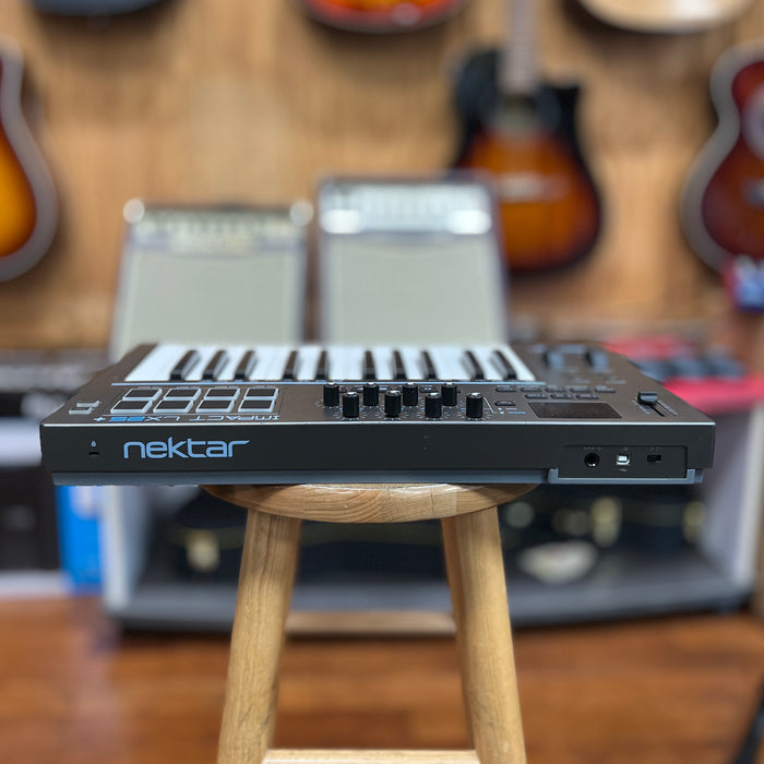 USED Nektar Impact LX25+ Midi Keyboard Controller