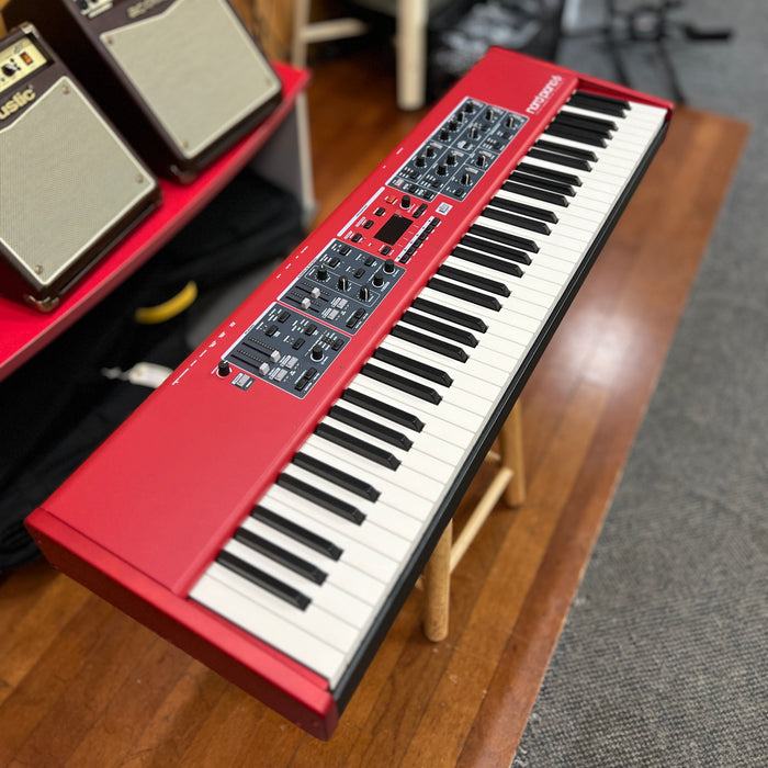 USED Nord Piano 6 73-key Stage Piano