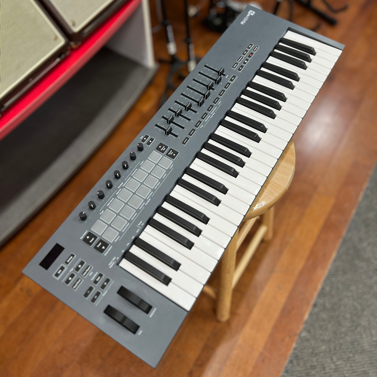 USED-Novation-FLkey-49-MIDI-