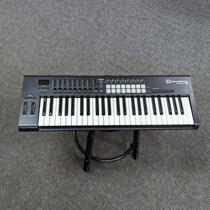 USED Novation Launchkey 49 MIDI Keyboard Controller
