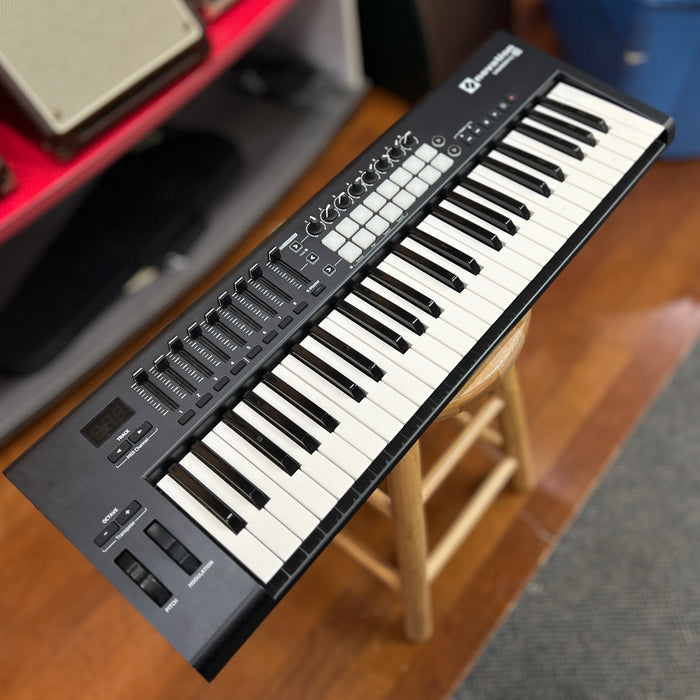 USED Novation Launchkey 49 MK3 49-Key MIDI Controller