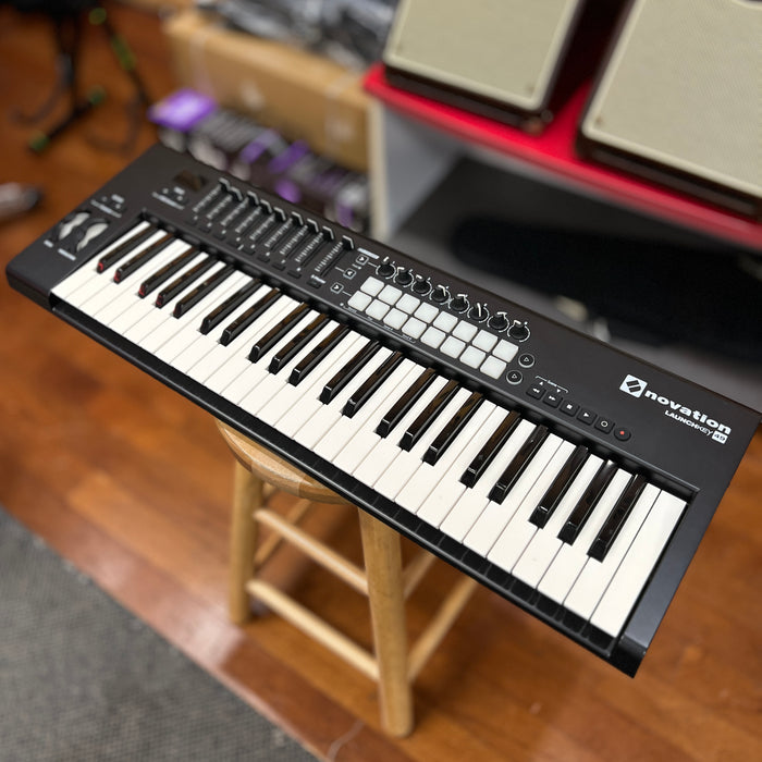 USED Novation Launchkey 49 MK3 49-Key MIDI Controller