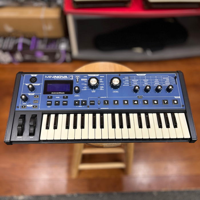 USED Novation MiniNova Digital Keyboard Synthesizer 37