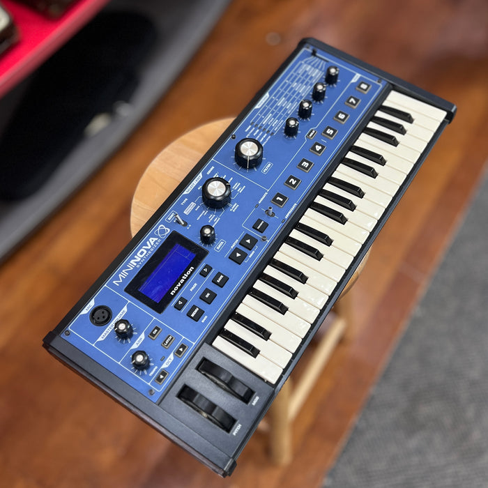 USED Novation MiniNova Digital Keyboard Synthesizer 37