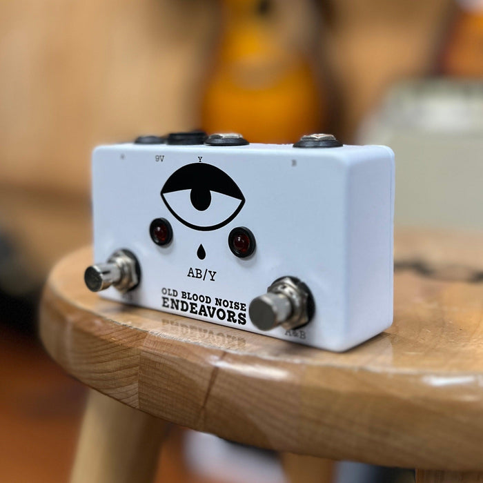 USED Old Blood Noise Endeavors AB/Y Switcher