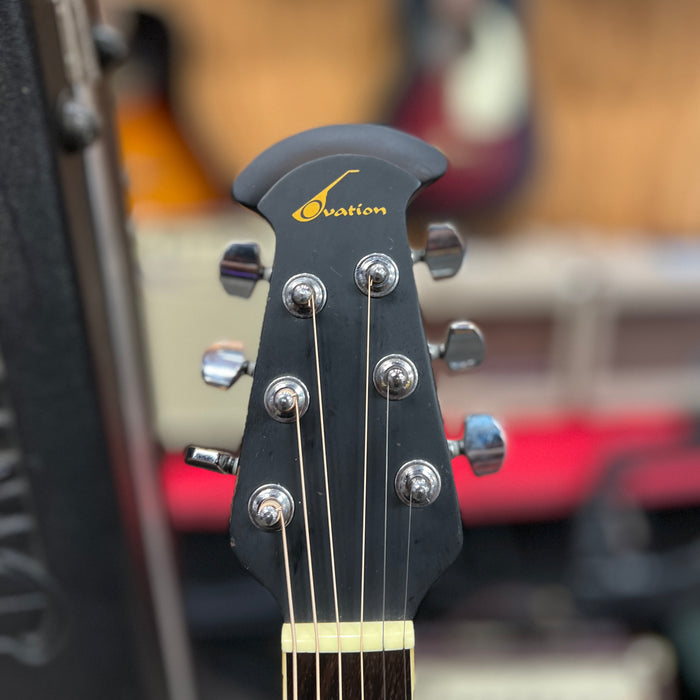 USED Ovation Celebrity  CC057 Acoustic Guitar/ OHSC