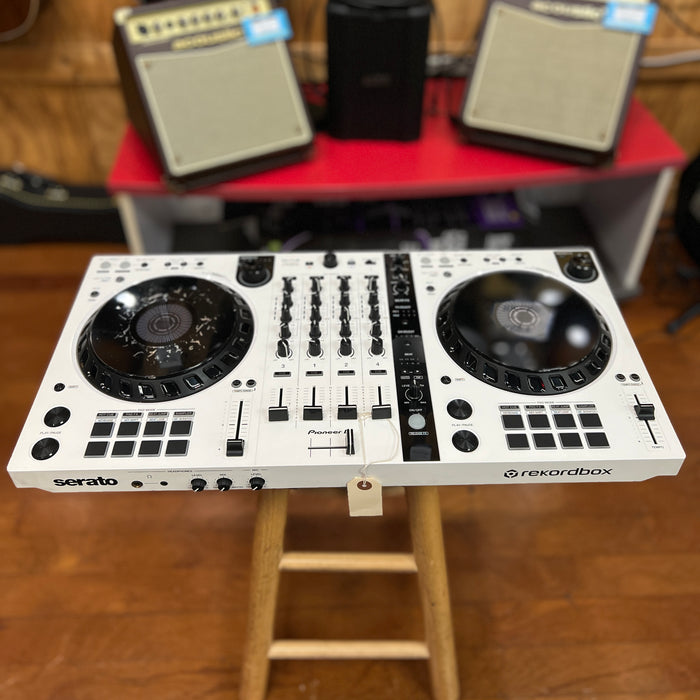 USED Pioneer DJ DDJ-FLX6 4-Channel DJ Controller - White Edition w/ USB Cable