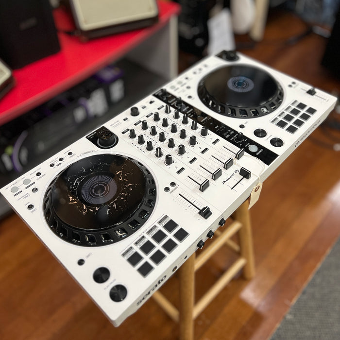 USED Pioneer DJ DDJ-FLX6 4-Channel DJ Controller - White Edition w/ USB Cable