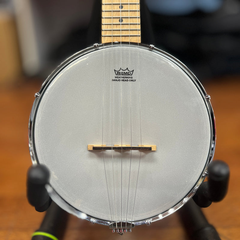 USED Plucky by Gold Tone Traveler Banjo with Gig Bag