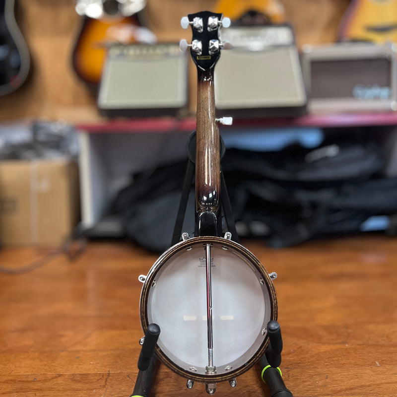 USED Plucky by Gold Tone Traveler Banjo with Gig Bag