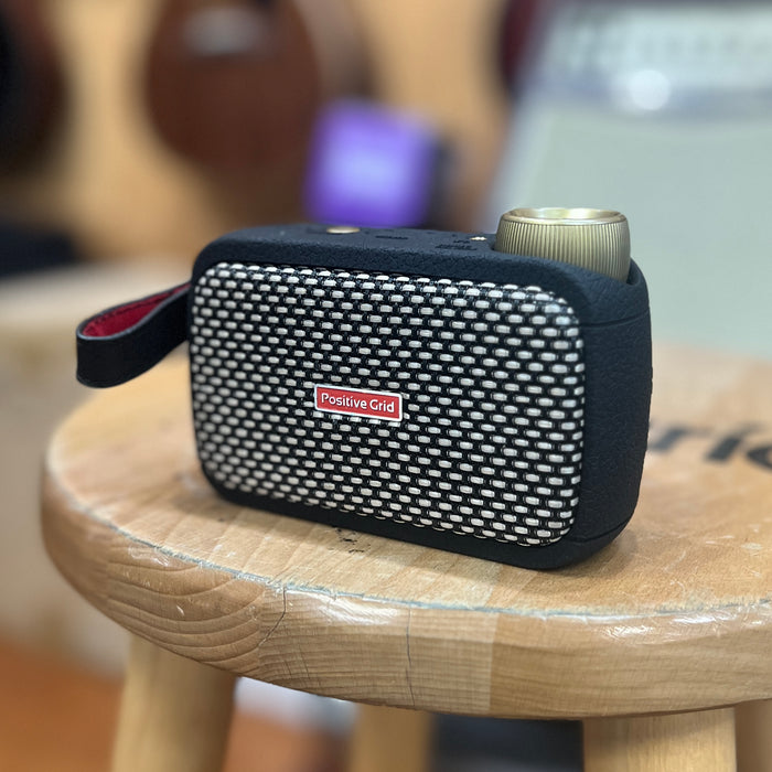 USED Positive Grid Spark GO 5W Ultra-Portable Smart Guitar Amp
