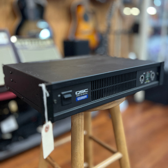 USED QSC CX302V 70-Volt 250-Watt Installation Amplifier Rack-Mountable