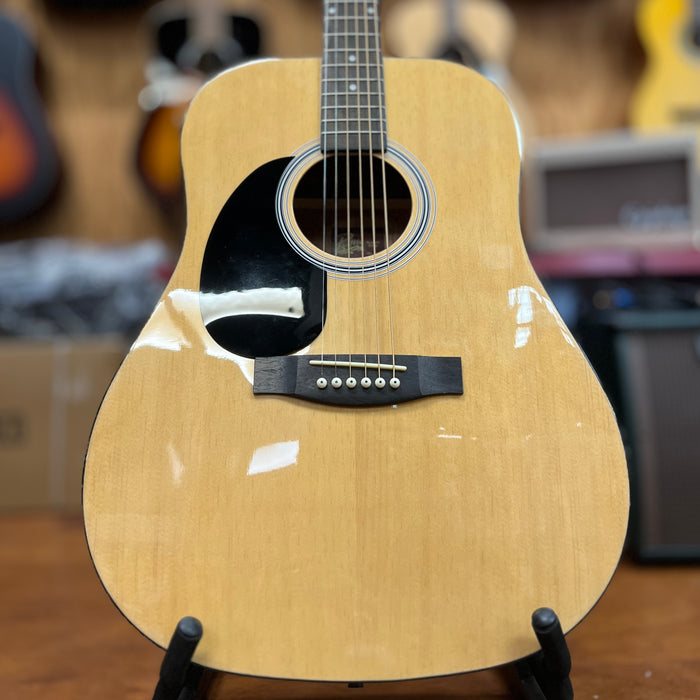 USED Rogue RG-624 Left-Handed Dreadnought Acoustic Guitar Natural