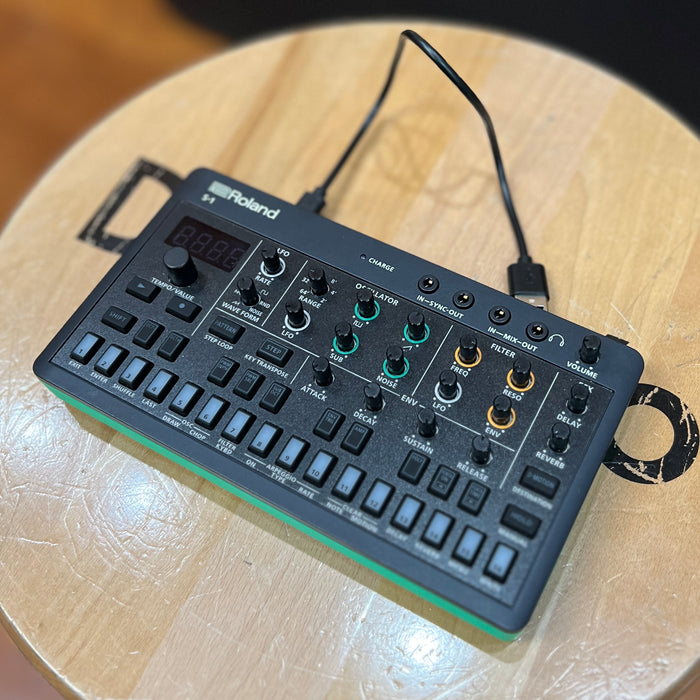 USED Roland AIRA Compact S-1 Tweak Synthesizer