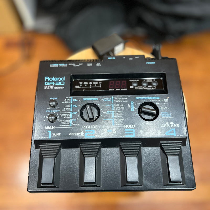 USED Roland GR-30 Guitar Synthesizer