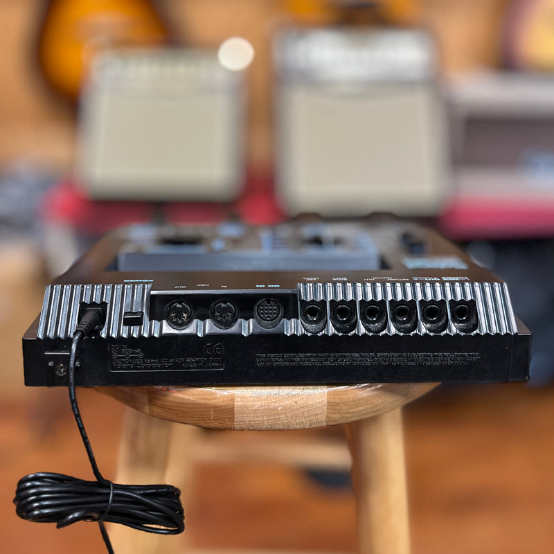 USED Roland GR-30 Guitar Synthesizer