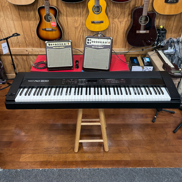 USED Roland RD-600  Digital Piano