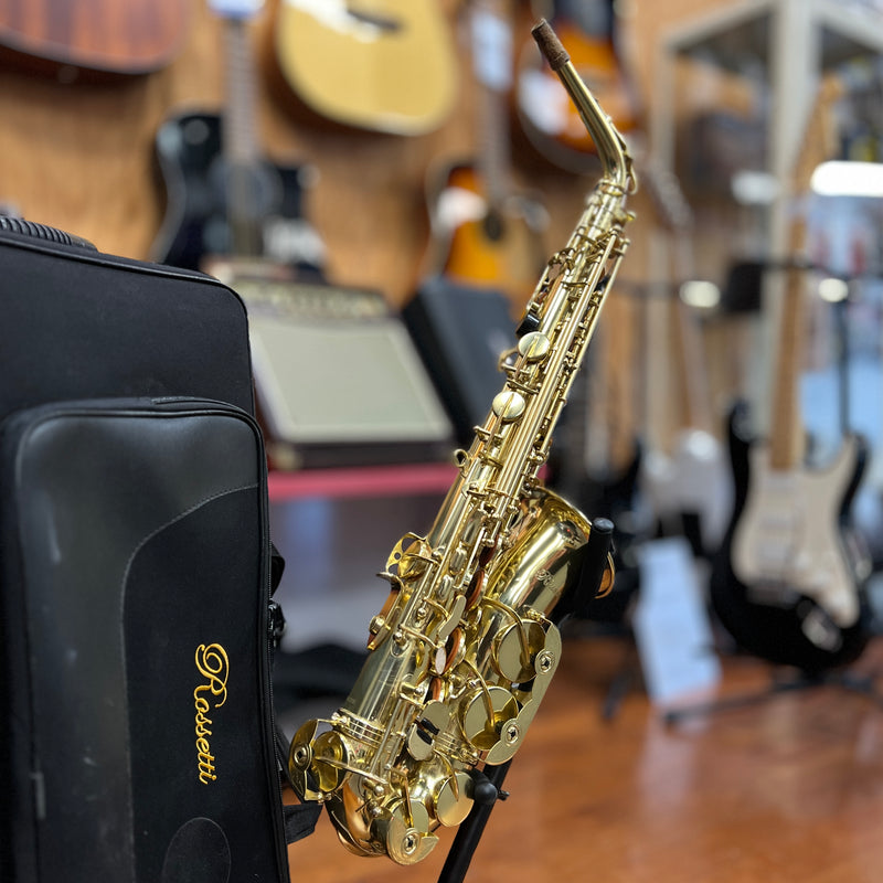 USED Rossetti Student Alto Saxophone Outfit #22018