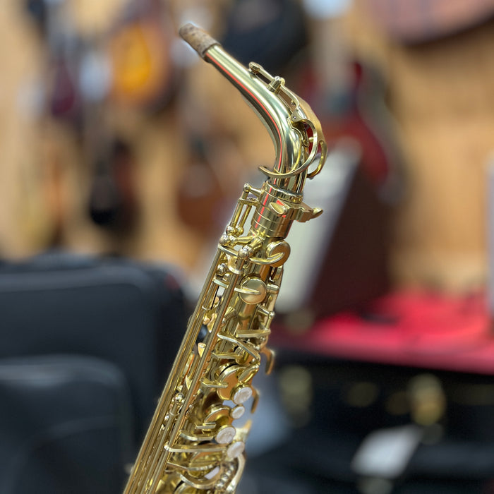 USED Rossetti Student Alto Saxophone Outfit #22018