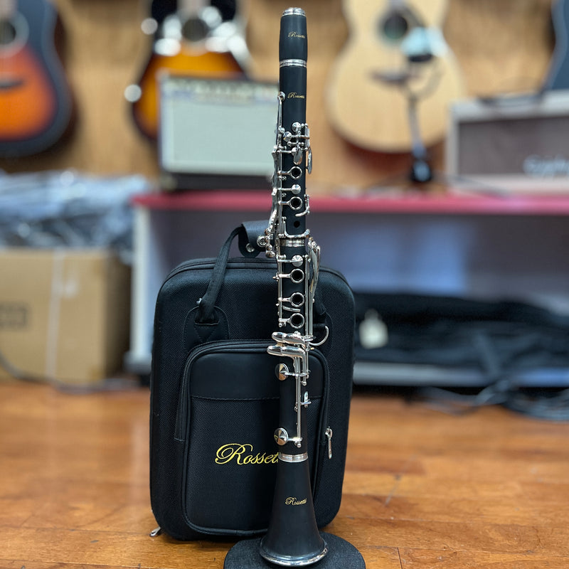 USED Rossetti Student Clarinet Outfit (SL040522038)