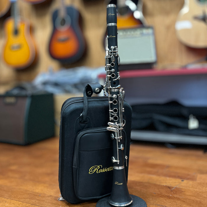 USED Rossetti Student Clarinet Outfit (SL040522038)