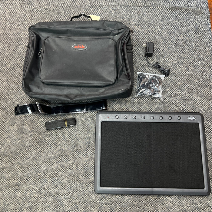 USED SKB PS-8 Powered Pedalboard w/ Gig Bag