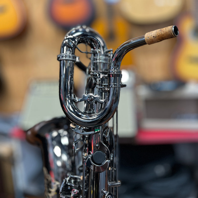 USED Schiller Elite Luxus V Baritone Saxophone Outfit – Black Nickel