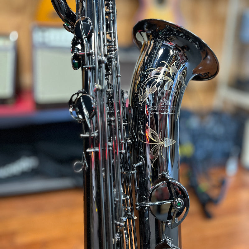 USED Schiller Elite Luxus V Baritone Saxophone Outfit – Black Nickel