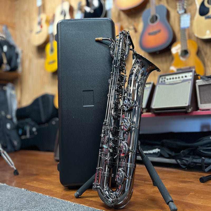 USED Schiller Elite Luxus V Baritone Saxophone Outfit – Black Nickel