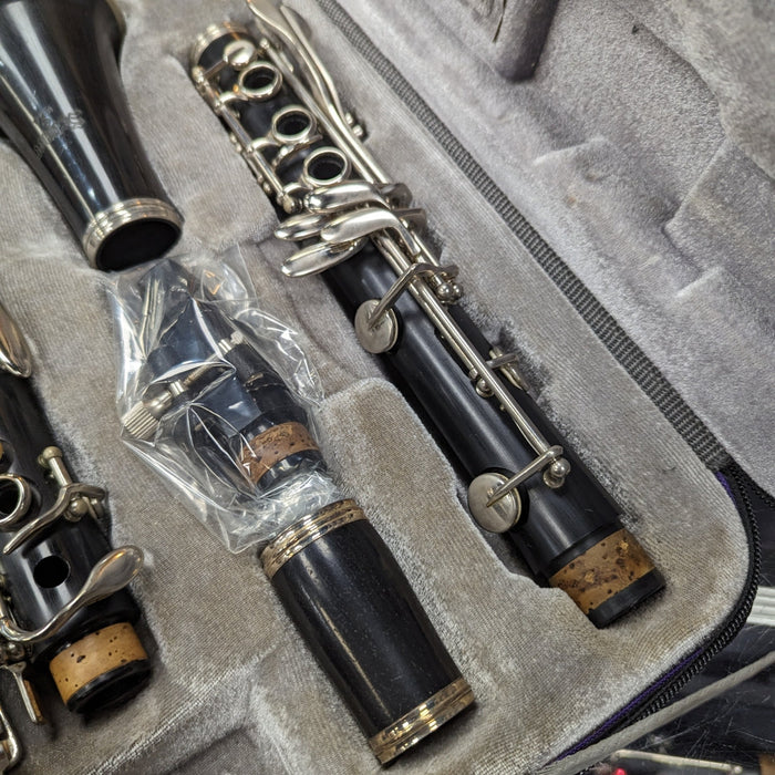 USED Selmer 1401 Clarinet Outfit, Made in USA, #1638414