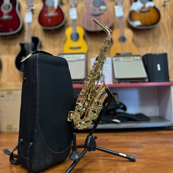 USED Selmer Paris SeleS AXOS Series Alto Saxophone Outfit, Serial A03498