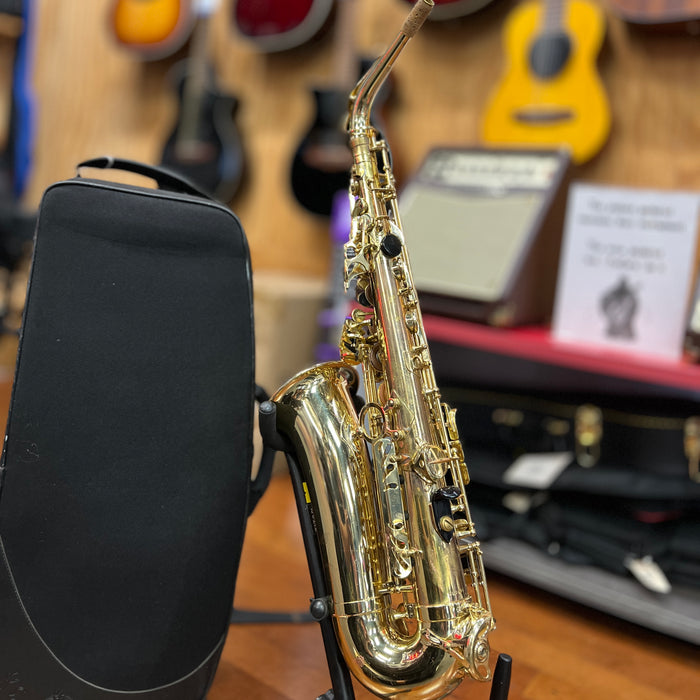 USED Selmer Paris SeleS AXOS Series Alto Saxophone Outfit, Serial A03498