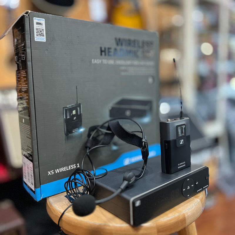 USED Sennheiser XS Wireless Headset Microphone System, 548-572 MHz