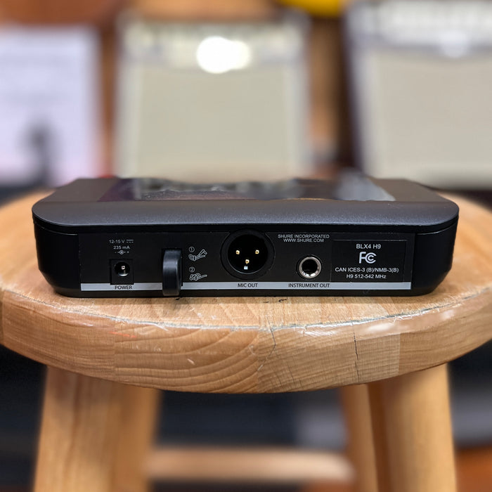 USED Shure BLX14/P31 Headworn Wireless System with PGA31 Headset Microphone (H9: 512 to 542 MHz)