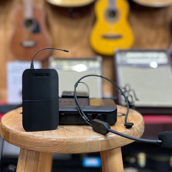USED Shure BLX14/P31 Headworn Wireless System with PGA31 Headset Microphone (H9: 512 to 542 MHz)
