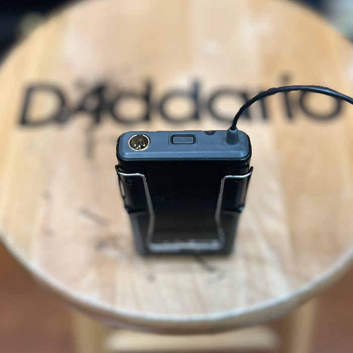 USED Shure SLX1 Bodypack Transmitter, J3  (572 to 596 MHz)