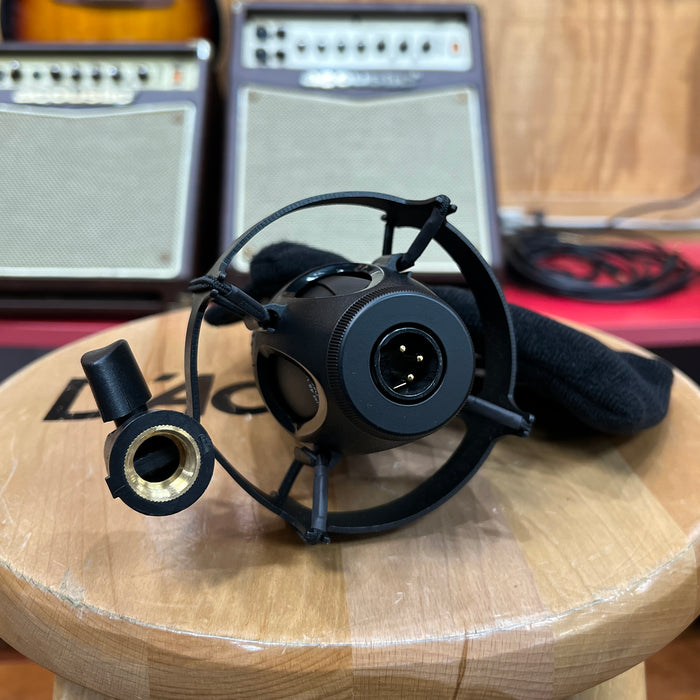 USED Shure SM27 Large-Diaphragm Cardioid Condenser Microphone w/ Pouch  & shockmount