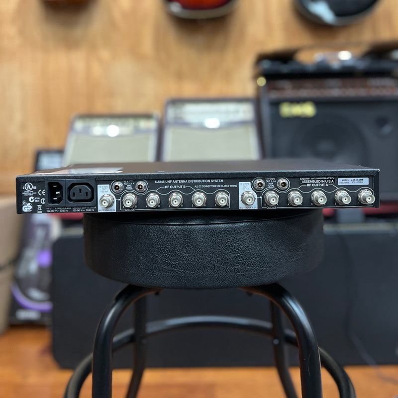 USED Shure UA845-SWB 5-Way Wideband UHF Antenna Splitter/Power Distribution System
