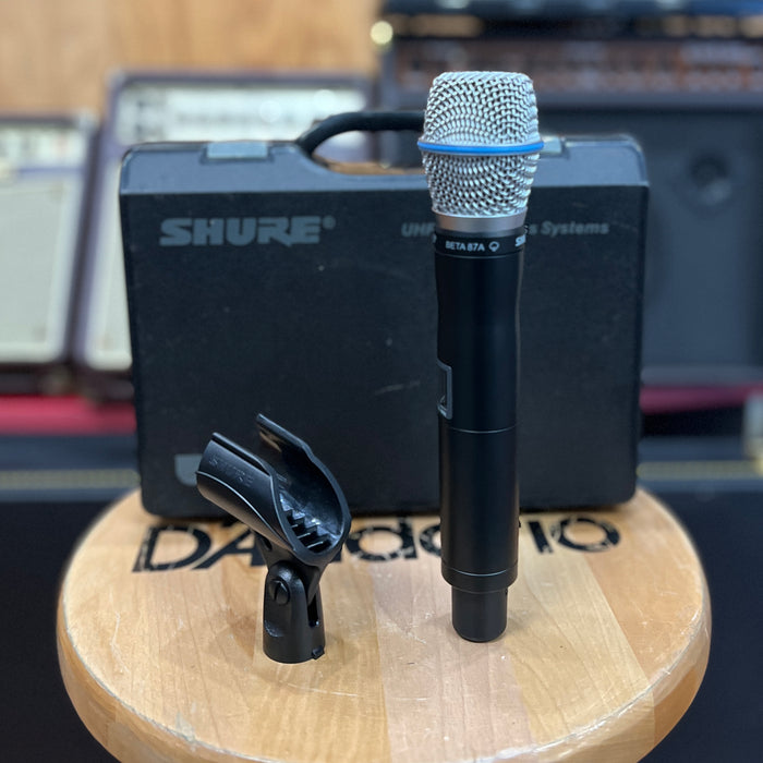 USED Shure UR2/BETA87A Handheld Wireless Microphone Transmitter, L3 (636 to 698 Mhz)